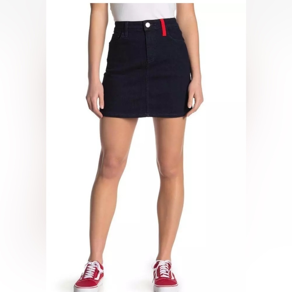 CURRENT/ELLIOT The 5 Pocket Denim
Mini Skirt